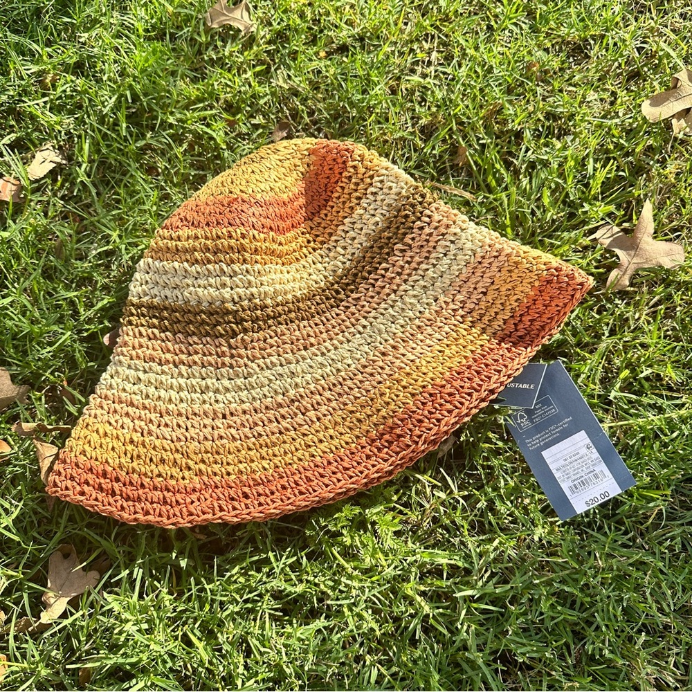 Universal Thread Weave Bucket Hat